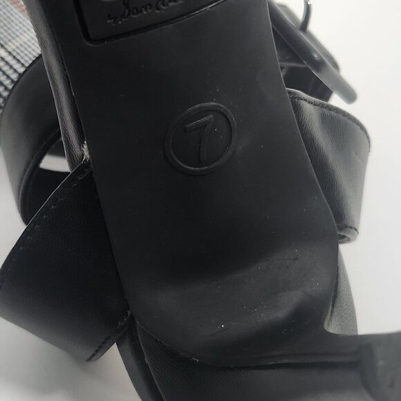 Circus by Sam Edelman Ankle Strap Pointed Closed Toe  Plaid Heels Size 7 - Picture 4 of 5